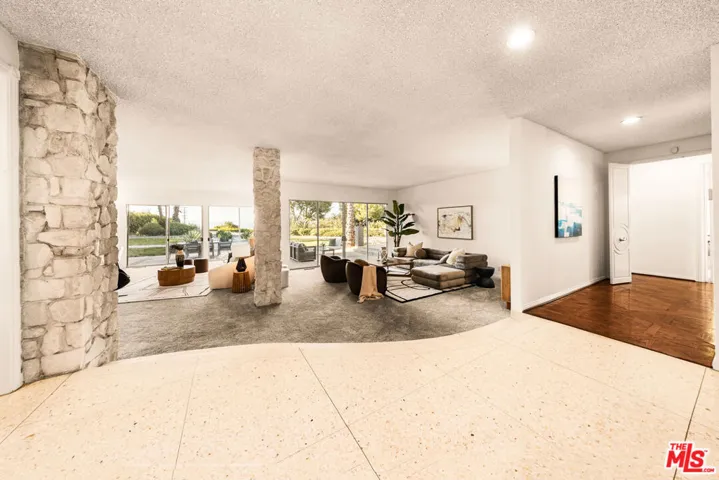 16375 Sloan Drive, Los Angeles, California 90049