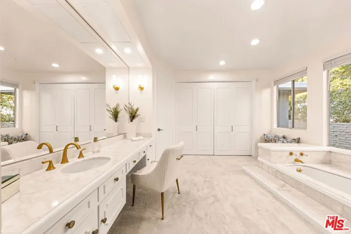 16375 Sloan Drive, Los Angeles, California 90049