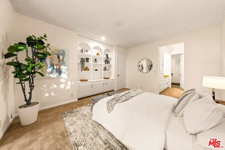 16375 Sloan Drive, Los Angeles, California 90049