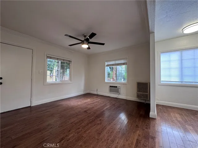 1325 Douglas Street, Los Angeles, California 90026