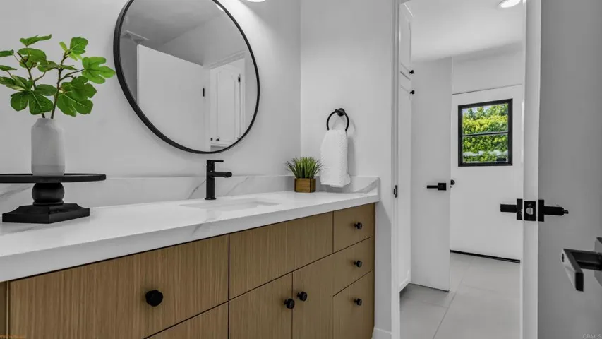 1111 S San Joaquin, Palm Springs, California 92264