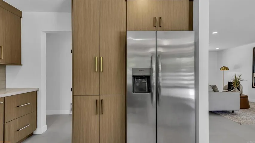 1111 S San Joaquin, Palm Springs, California 92264