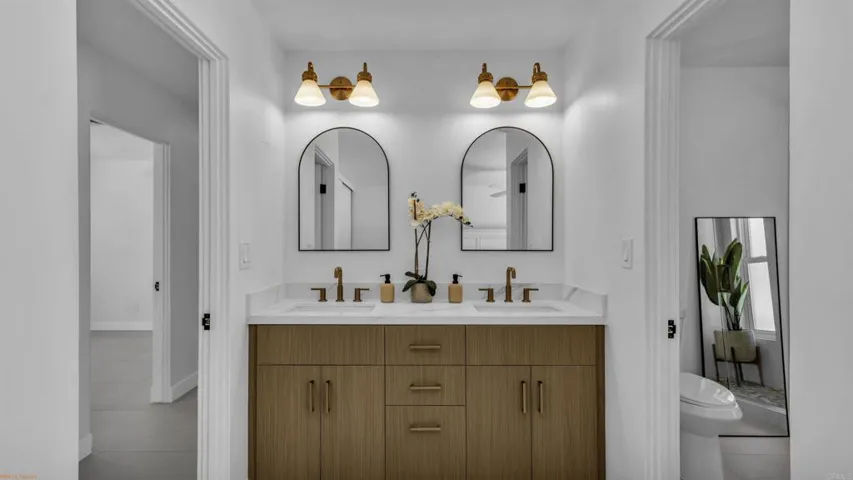 1111 S San Joaquin, Palm Springs, California 92264