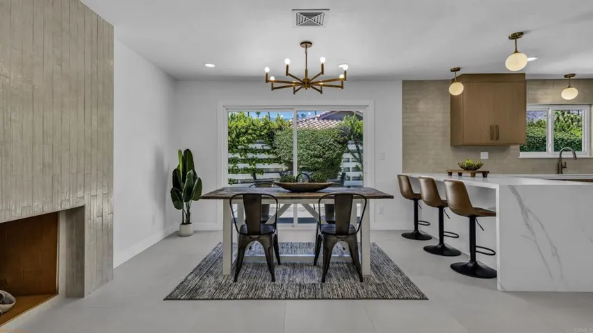 1111 S San Joaquin, Palm Springs, California 92264