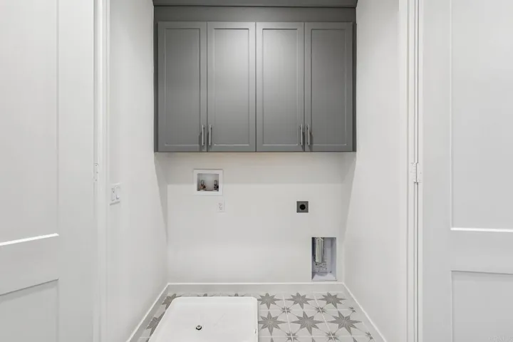2544 Thyme Way, Carlsbad, California 92008