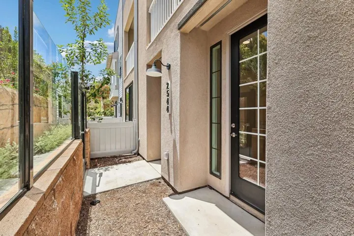 2544 Thyme Way, Carlsbad, California 92008