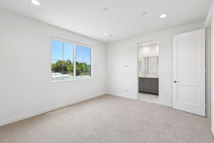 2544 Thyme Way, Carlsbad, California 92008