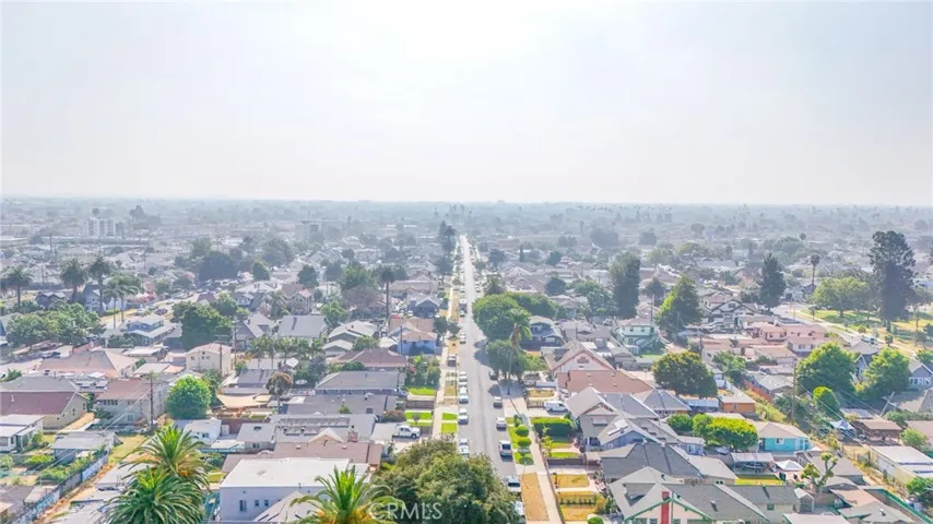 1301 W 46th, Los Angeles, California 90037