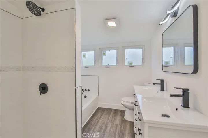 1301 W 46th, Los Angeles, California 90037