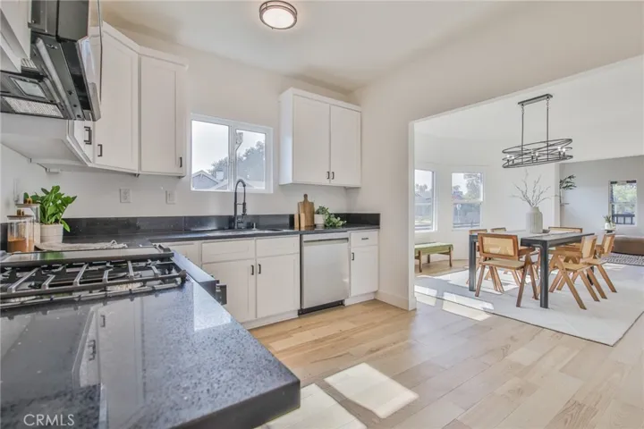 1301 W 46th, Los Angeles, California 90037