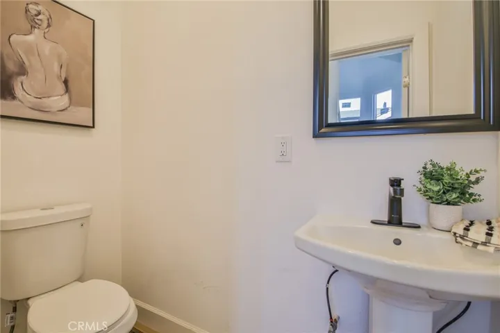 1301 W 46th, Los Angeles, California 90037