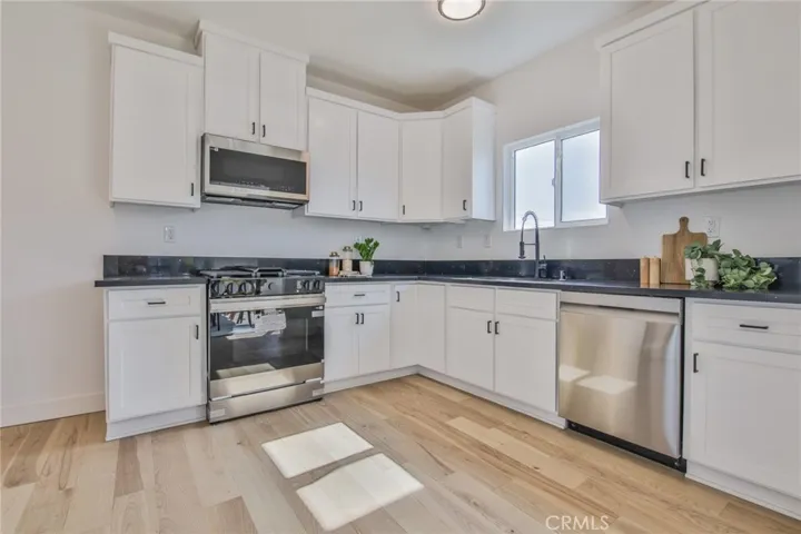 1301 W 46th, Los Angeles, California 90037