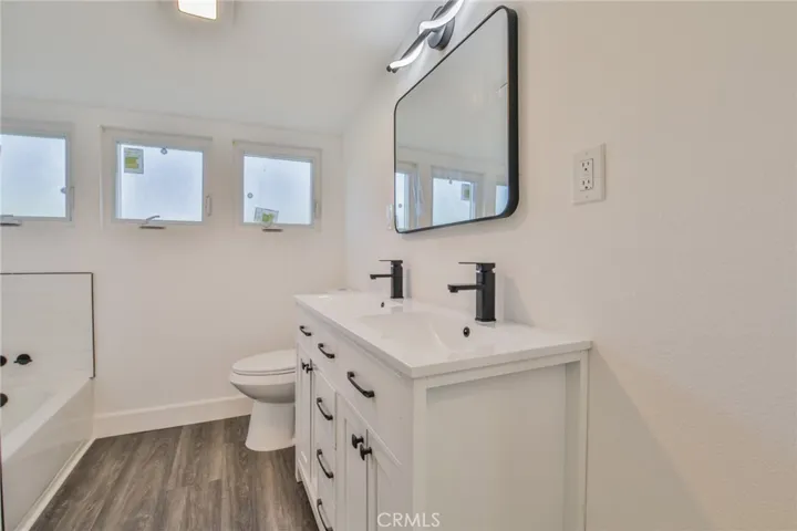 1301 W 46th, Los Angeles, California 90037