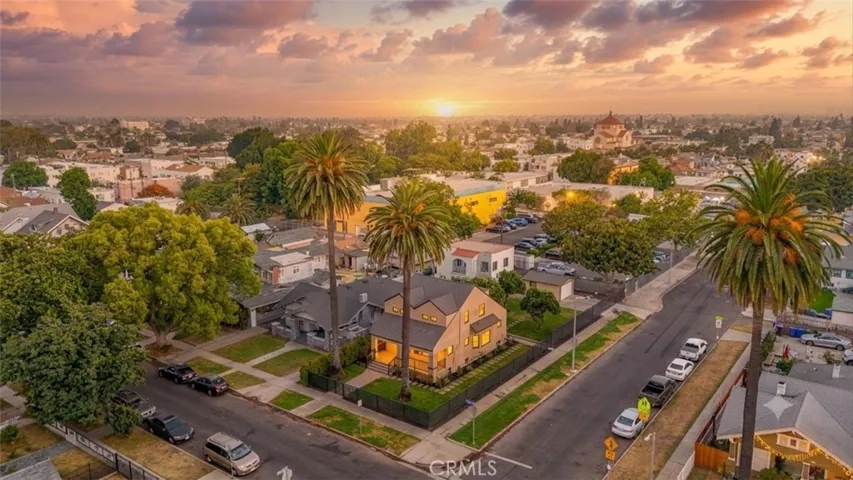 1301 W 46th, Los Angeles, California 90037