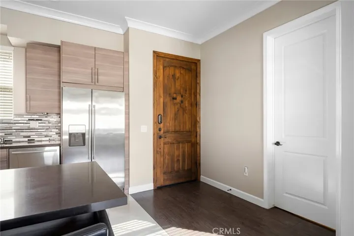 342 Myrtle Street 302, Glendale, California 91203