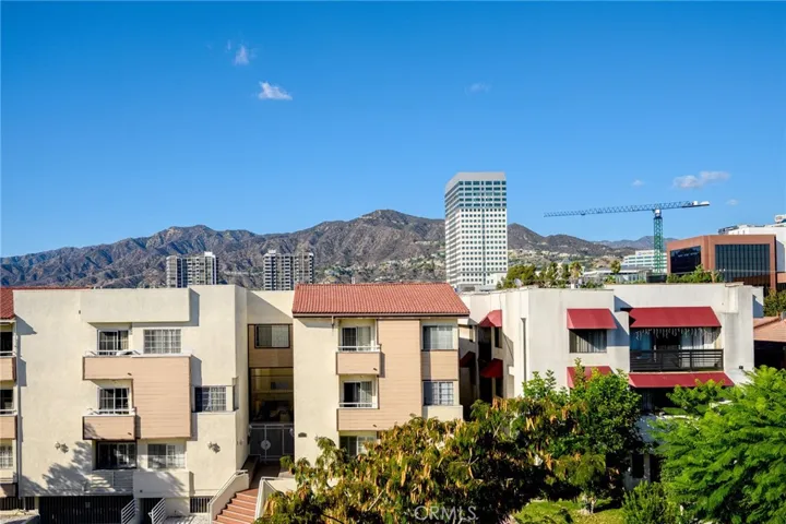 342 Myrtle Street 302, Glendale, California 91203