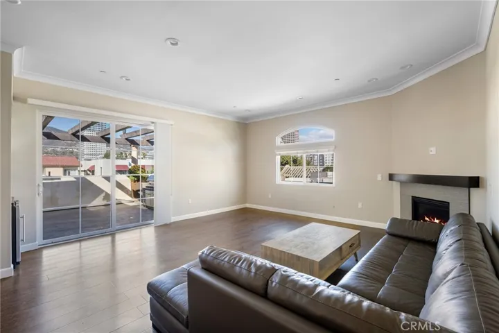 342 Myrtle Street 302, Glendale, California 91203
