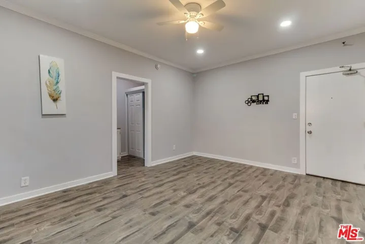 730 S Catalina Street, Los Angeles, California 90005