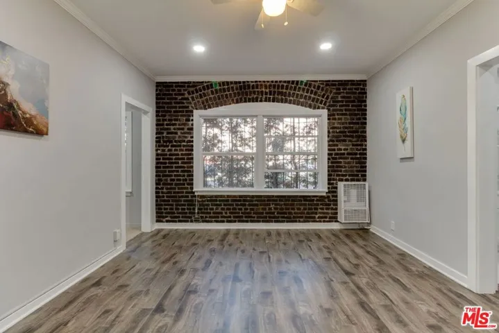 730 S Catalina Street, Los Angeles, California 90005