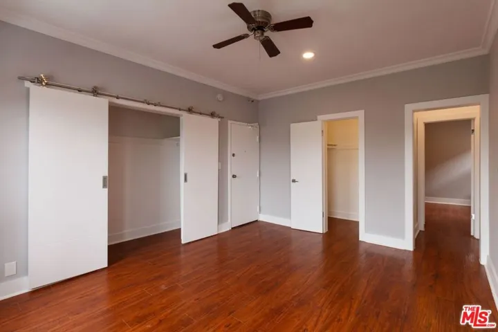 730 S Catalina Street, Los Angeles, California 90005