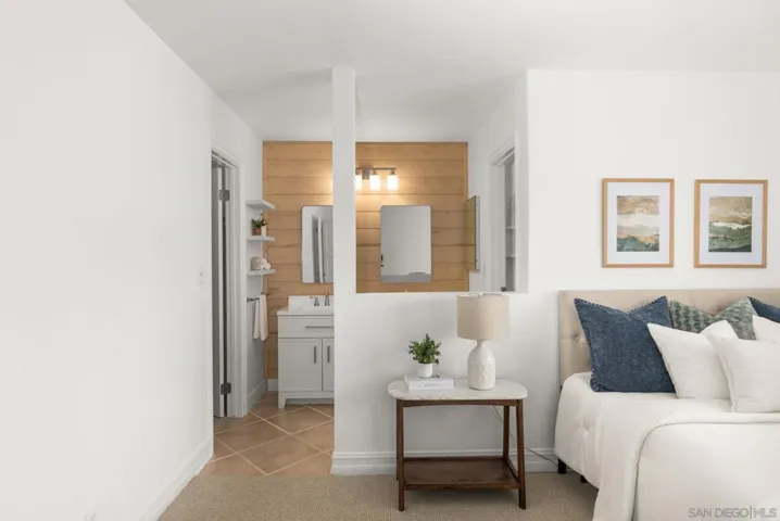 8641 Lake Murray 16, San Diego, California 92119