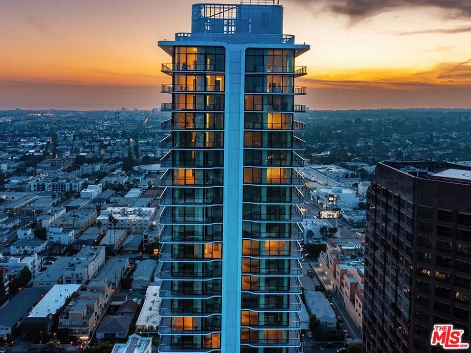 11750 Wilshire Blvd