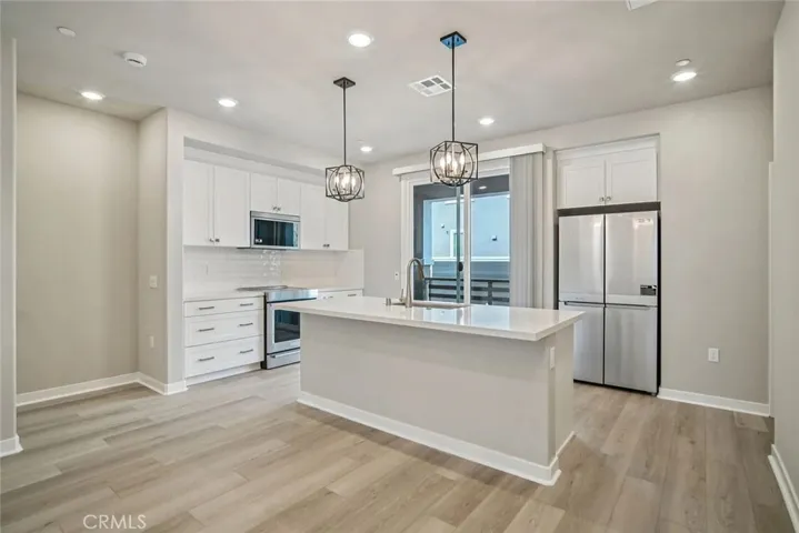 1482 Skyline Lane, San Pedro, California 90732