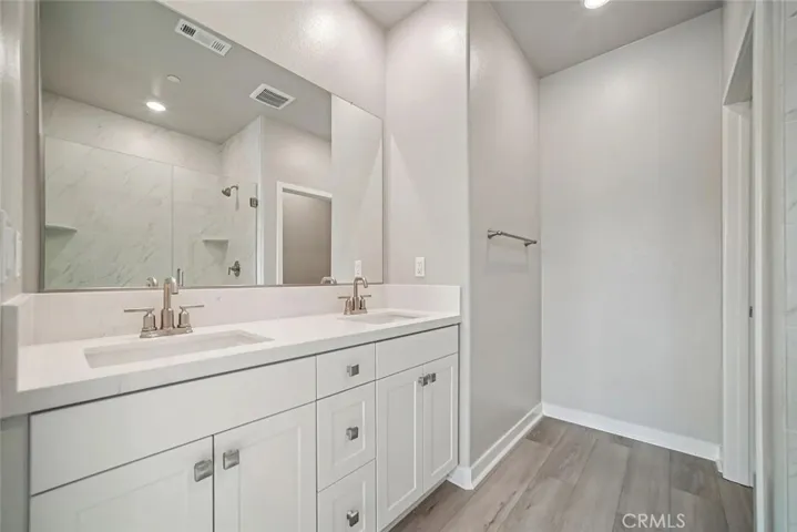 1482 Skyline Lane, San Pedro, California 90732