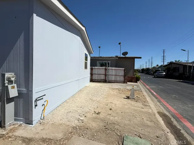 203 Duke Lane 85, Santa Ana, California 92704