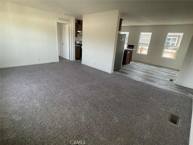 203 Duke Lane 85, Santa Ana, California 92704