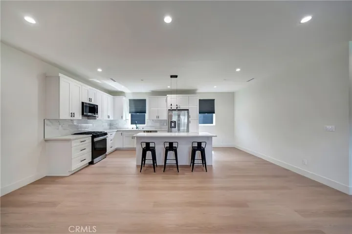 19145 Keswick, Reseda Ranch, California 91335