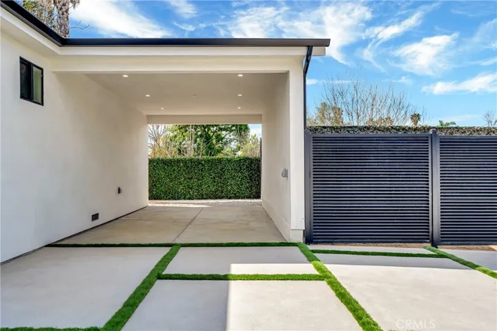 19145 Keswick, Reseda Ranch, California 91335