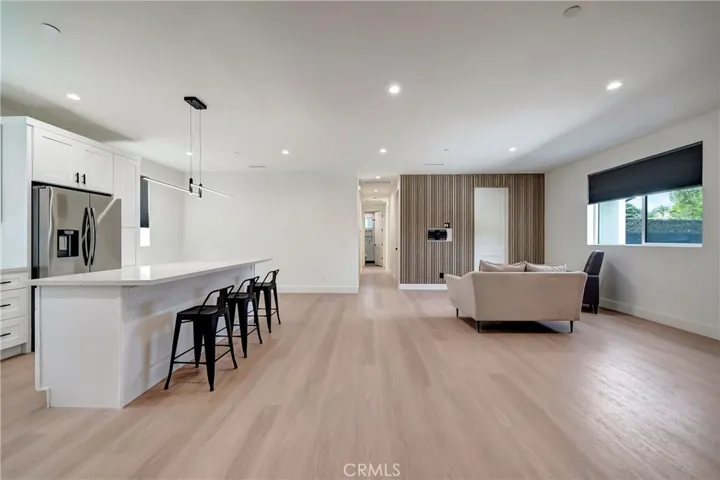 19145 Keswick, Reseda Ranch, California 91335