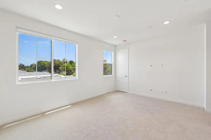 2522 Thyme Way, Carlsbad, California 92008