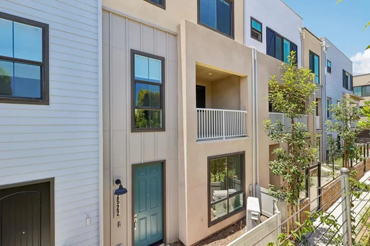 2522 Thyme Way, Carlsbad, California 92008