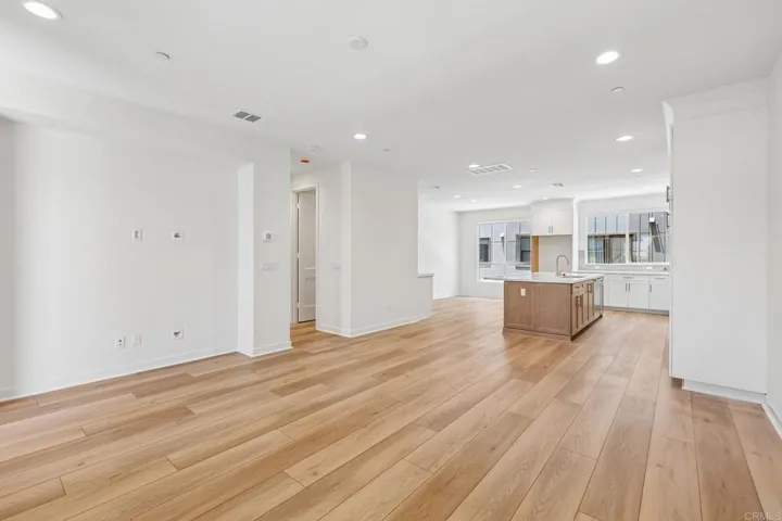 2522 Thyme Way, Carlsbad, California 92008