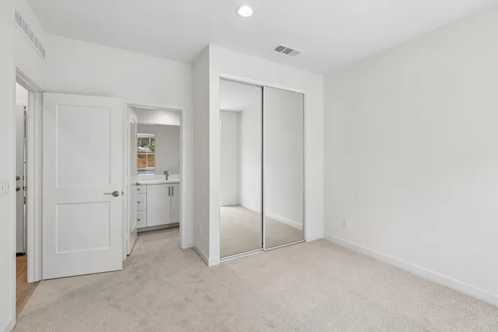 2522 Thyme Way, Carlsbad, California 92008
