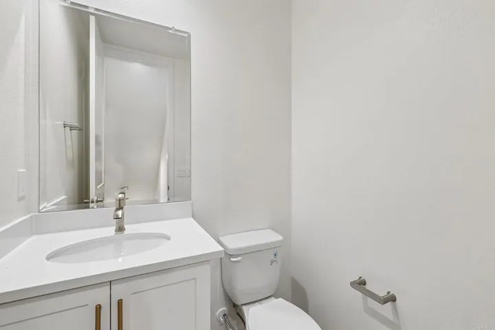 2522 Thyme Way, Carlsbad, California 92008