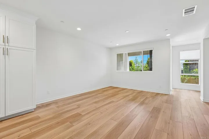 2522 Thyme Way, Carlsbad, California 92008