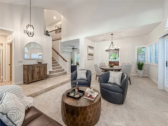 549 Myrtle Court, Oak Park, California 91377