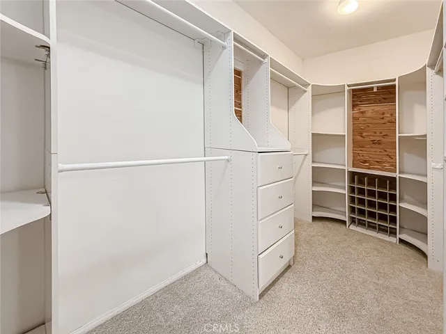 549 Myrtle Court, Oak Park, California 91377