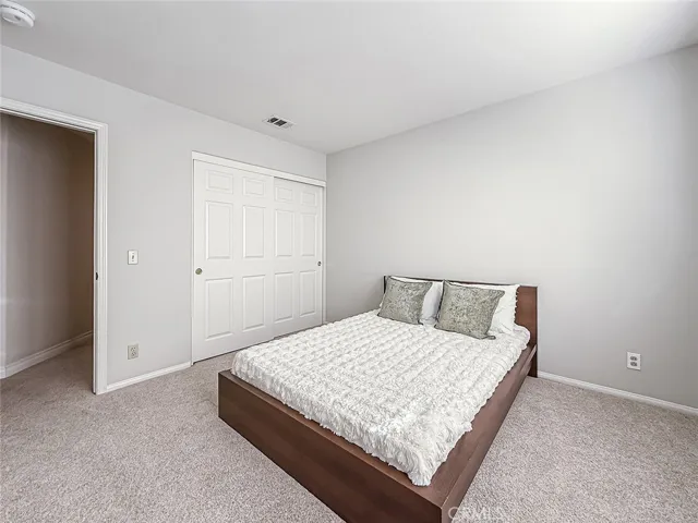549 Myrtle Court, Oak Park, California 91377