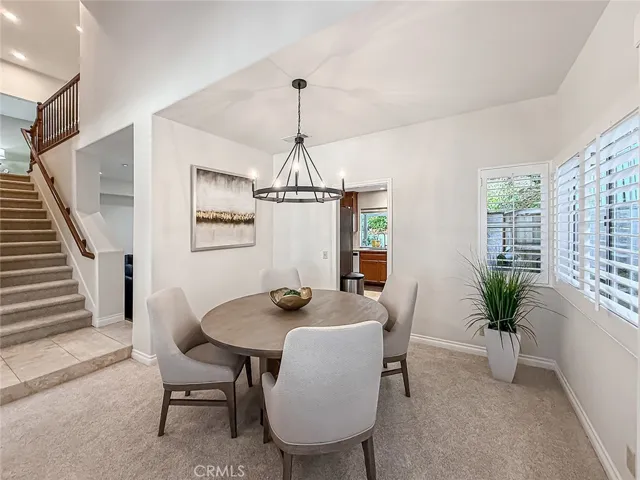 549 Myrtle Court, Oak Park, California 91377
