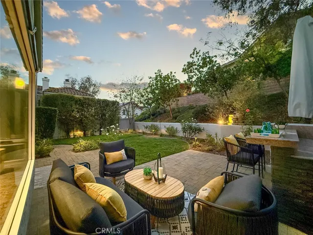 549 Myrtle Court, Oak Park, California 91377