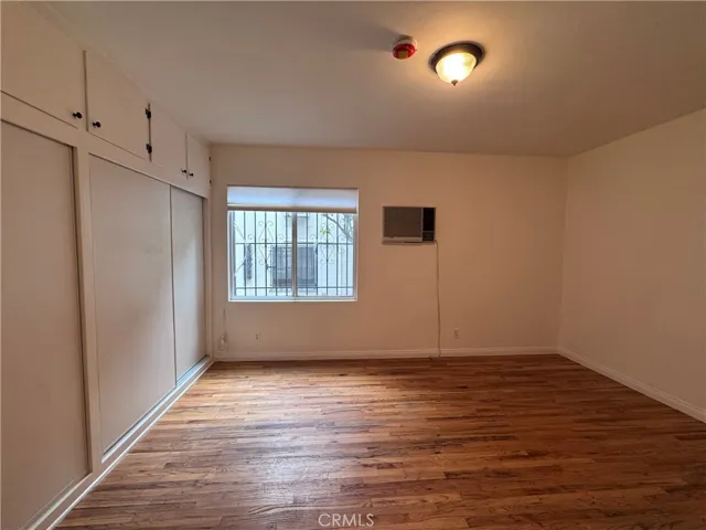 4581 Finley 4, Los Angeles, California 90027