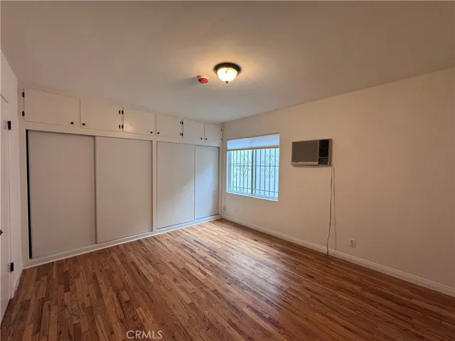 4581 Finley 4, Los Angeles, California 90027