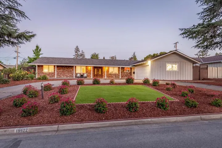 19922 Scotland Drive, Saratoga, California 95070