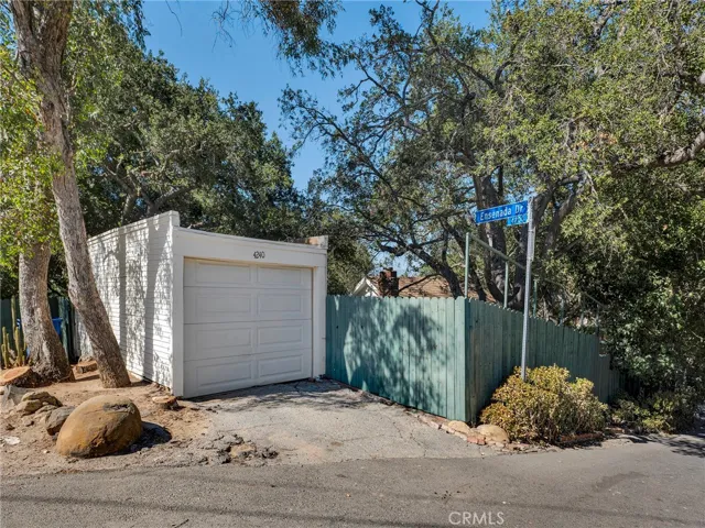 4240 Ensenada Drive, Woodland Hills, California 91364