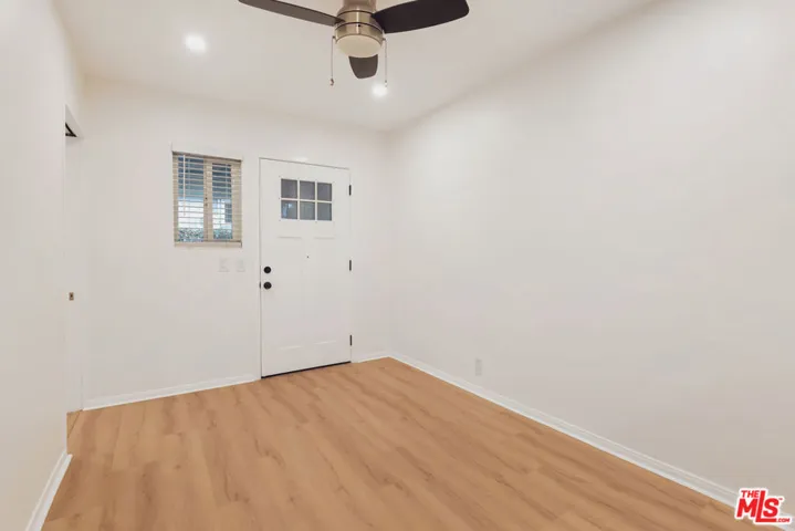 806 Navy Street, Santa Monica, California 90405