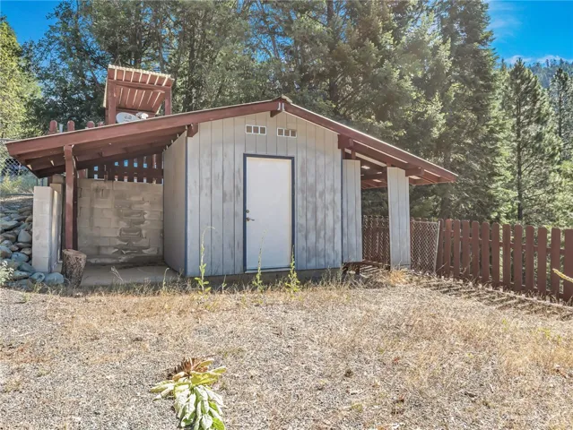 271 Millview Drive, Trinity Center, California 96091